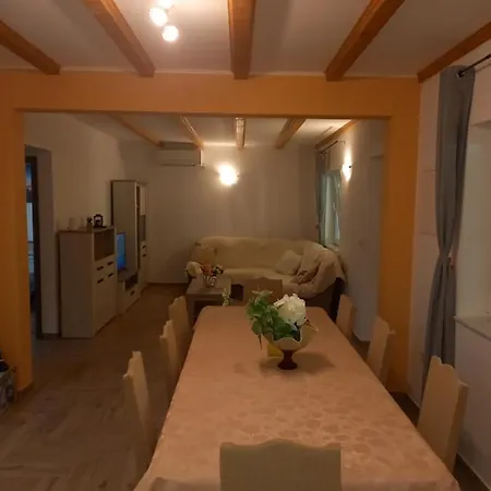 Loza-Holiday Home,Kuca Za Odmor Srima Exterior photo