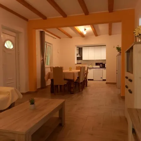 Loza-Holiday Home,Kuca Za Odmor Srima Exterior photo